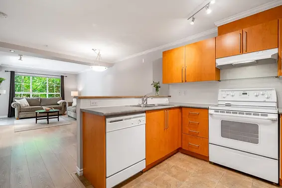112 1150 East 29th Street, North Vancouver For Sale - image 11