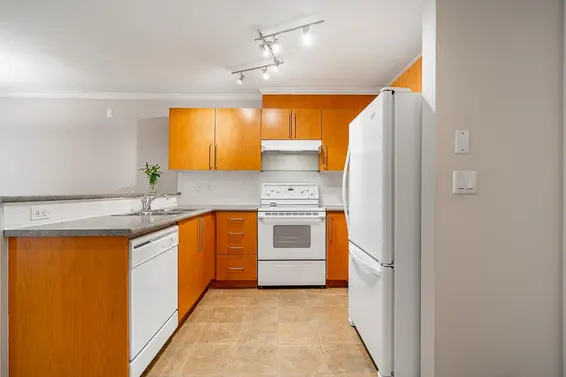 112 1150 East 29th Street, North Vancouver For Sale - image 12