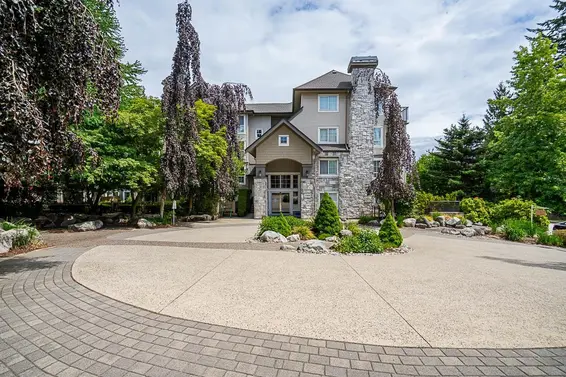 112 1150 East 29th Street, North Vancouver For Sale - image 2