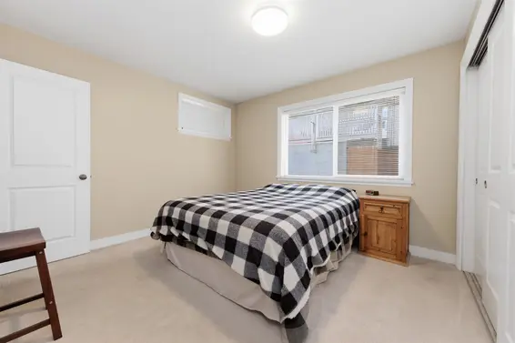 1911 Deep Cove Road, North Vancouver For Sale - image 13