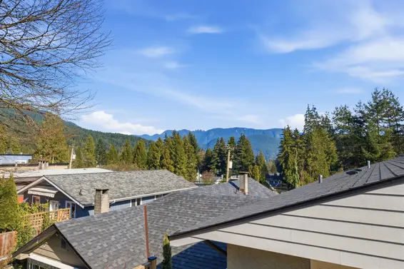 1911 Deep Cove Road, North Vancouver For Sale - image 24