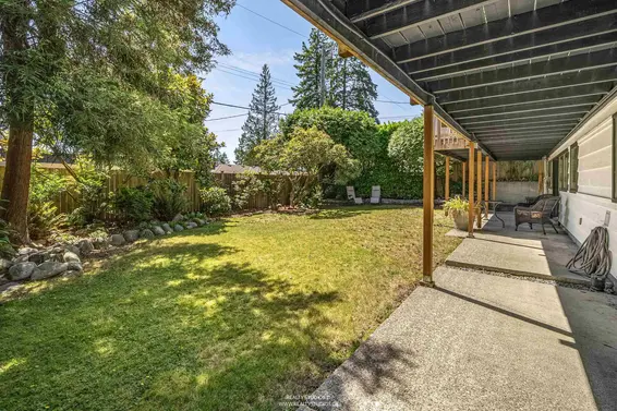 947 Evergreen Place, North Vancouver For Sale - image 32