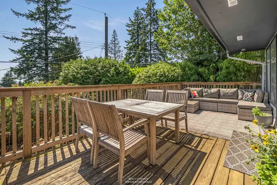 947 Evergreen Place, North Vancouver For Sale - image 9