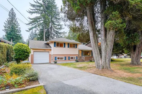 2168 Berkley Avenue, North Vancouver For Sale - image 2