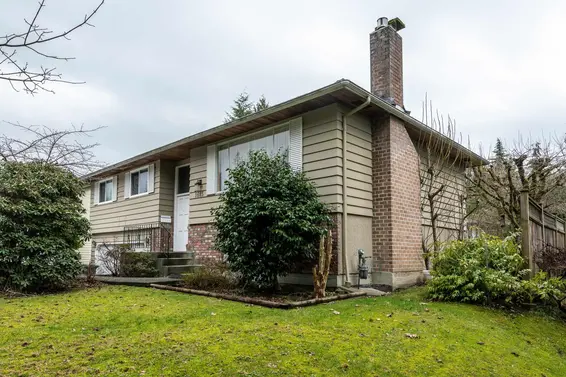 1615 Pierard Rd. Road, North Vancouver