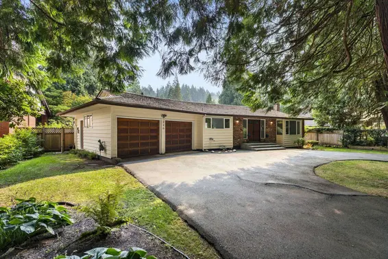 1220 Seymour Boulevard, North Vancouver For Sale - image 3