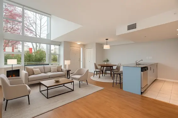 TH6 168 East Esplanade Avenue, North Vancouver For Sale - image 2