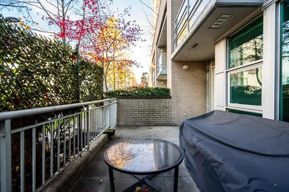 TH6 168 East Esplanade Avenue, North Vancouver For Sale - image 25