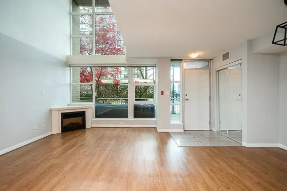 TH6 168 East Esplanade Avenue, North Vancouver For Sale - image 5