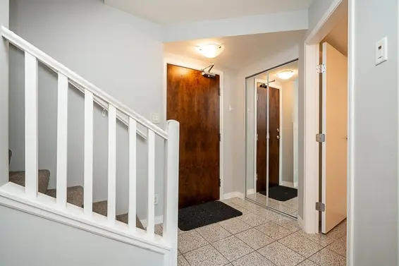 TH6 168 East Esplanade Avenue, North Vancouver For Sale - image 9