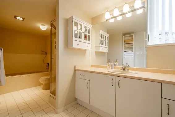 301 2203 Bellevue Avenue, West Vancouver For Sale - image 25