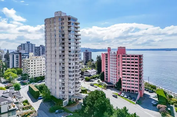 301 2203 Bellevue Avenue, West Vancouver For Sale - image 32