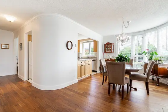 301 2203 Bellevue Avenue, West Vancouver For Sale - image 6