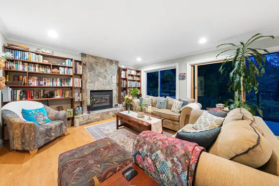2380 Mackay Avenue, North Vancouver For Sale - image 10