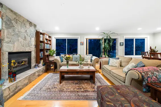 2380 Mackay Avenue, North Vancouver For Sale - image 14