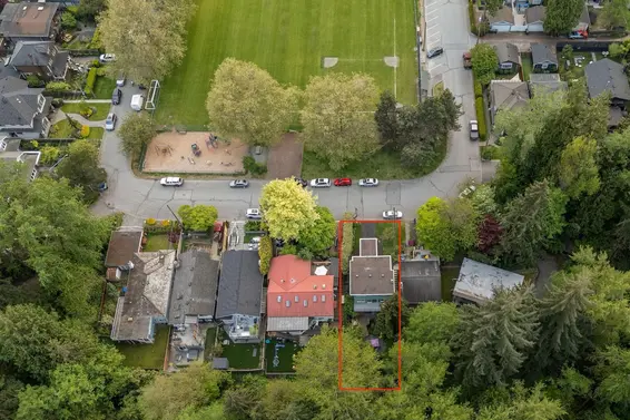 2380 Mackay Avenue, North Vancouver For Sale - image 28