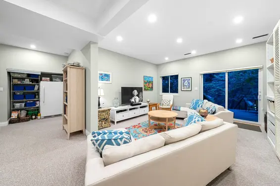 2380 Mackay Avenue, North Vancouver For Sale - image 33