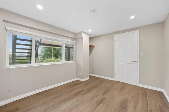 1137 Cloverley Street, North Vancouver For Sale - image 23