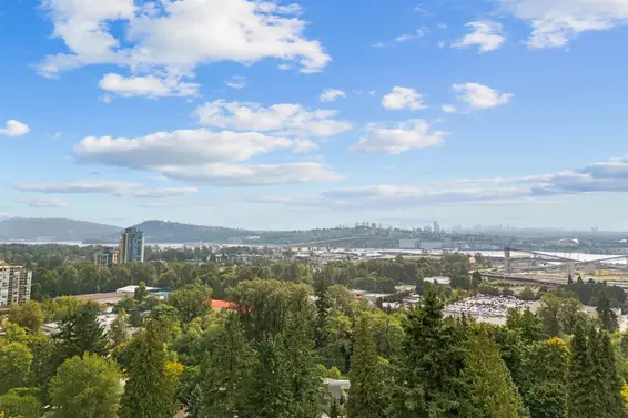 1137 Cloverley Street, North Vancouver For Sale - image 37