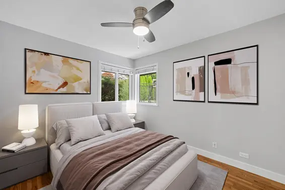 1137 Cloverley Street, North Vancouver For Sale - image 4