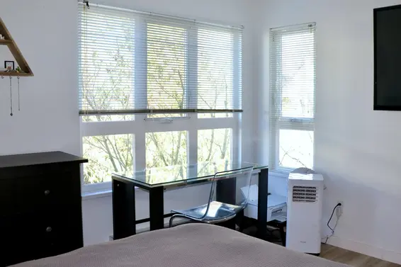 403 106 West Kings Road, North Vancouver For Sale - image 12