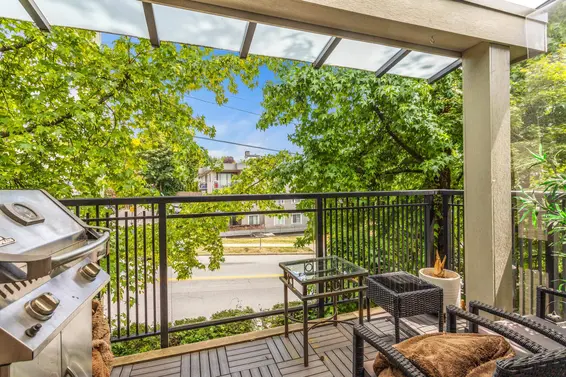 403 106 West Kings Road, North Vancouver For Sale - image 14