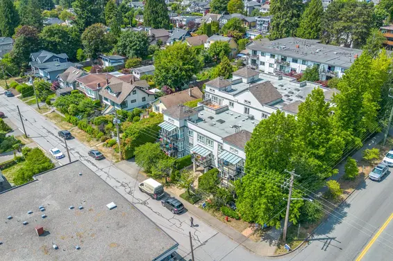 403 106 West Kings Road, North Vancouver For Sale - image 31