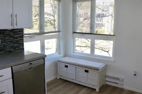 403 106 West Kings Road, North Vancouver For Sale - image 7