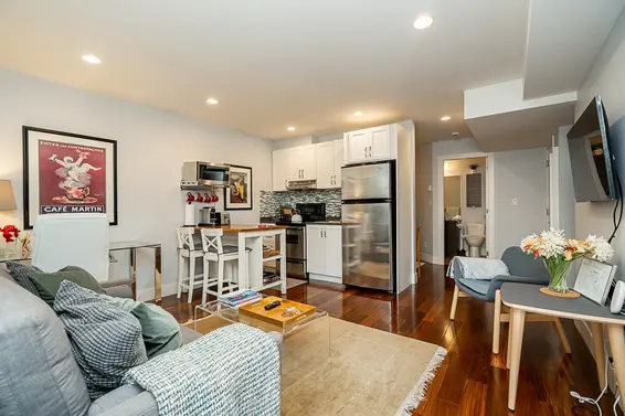 2007 Larson Road, North Vancouver For Sale - image 30