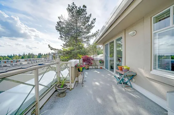 PH I 630 Roche Point Drive, North Vancouver For Sale - image 12
