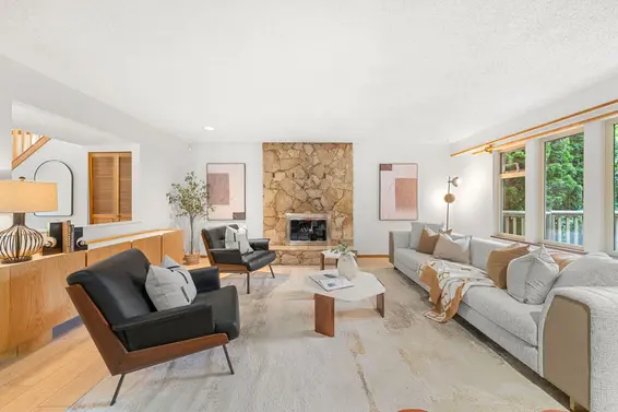 2297 Bowser Avenue, North Vancouver