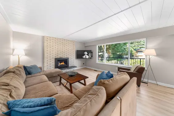 2763 Violet Street, North Vancouver For Sale - image 14