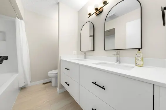 2763 Violet Street, North Vancouver For Sale - image 25