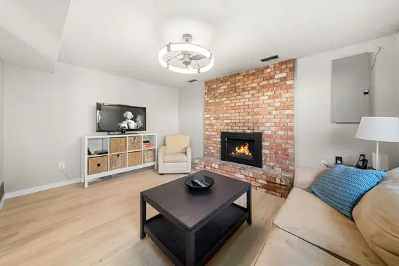2763 Violet Street, North Vancouver For Sale - image 27