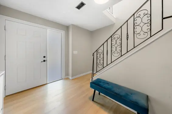 2763 Violet Street, North Vancouver For Sale - image 5