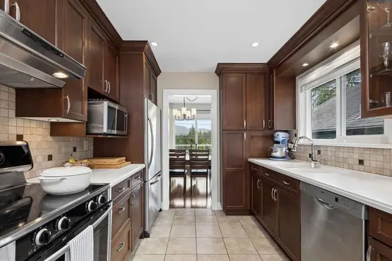 3285 Fromme Road, North Vancouver For Sale - image 11