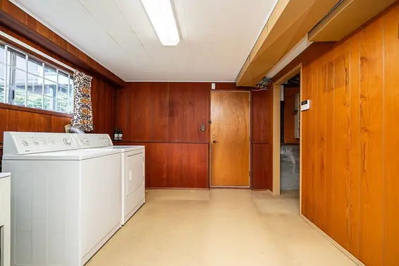 1634 Ross Road, North Vancouver For Sale - image 24