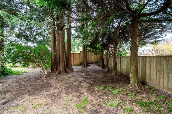 1634 Ross Road, North Vancouver For Sale - image 34