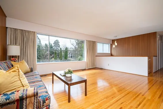 1634 Ross Road, North Vancouver For Sale - image 5