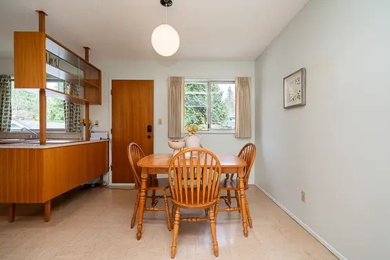 1634 Ross Road, North Vancouver For Sale - image 7