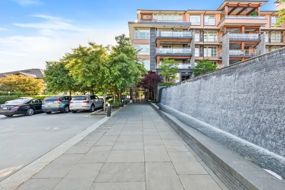 115 3602 Aldercrest Drive, North Vancouver For Sale - image 6