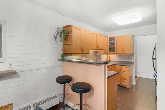 302 2545 Lonsdale Avenue, North Vancouver For Sale - image 15