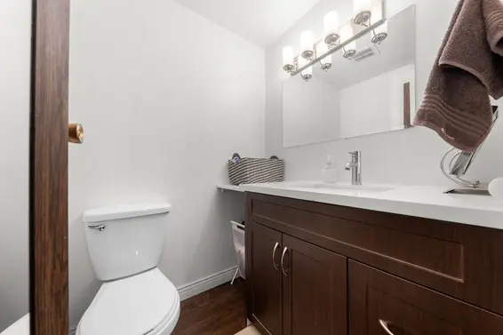 302 2545 Lonsdale Avenue, North Vancouver For Sale - image 27