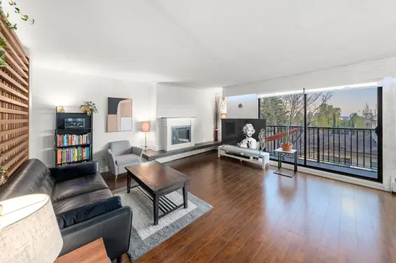 302 2545 Lonsdale Avenue, North Vancouver For Sale - image 4