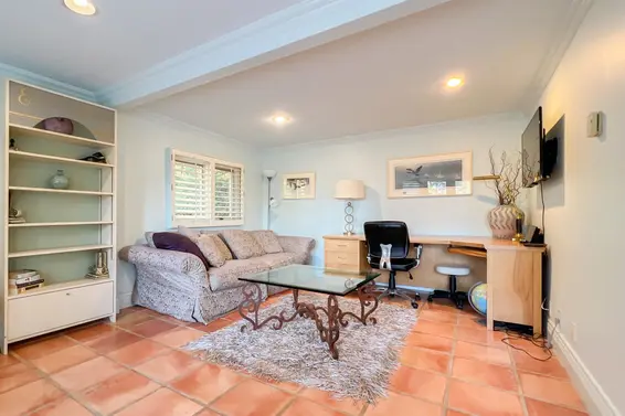 15 Oceanview Road, Lions Bay For Sale - image 35