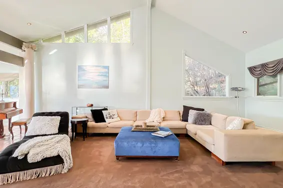 15 Oceanview Road, Lions Bay For Sale - image 8