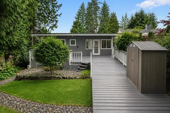3570 Lonsdale Avenue, North Vancouver For Sale - image 34