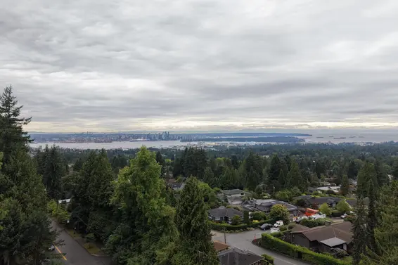 3570 Lonsdale Avenue, North Vancouver For Sale - image 38