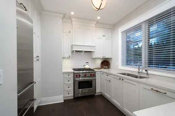 4135 Burkehill Place, West Vancouver For Sale - image 16