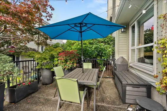 1741 Chesterfield Avenue, North Vancouver For Sale - image 25